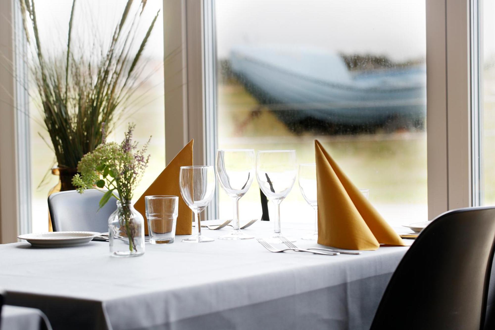Stenbjerg Kro & Badehotel Snedsted Exteriör bild